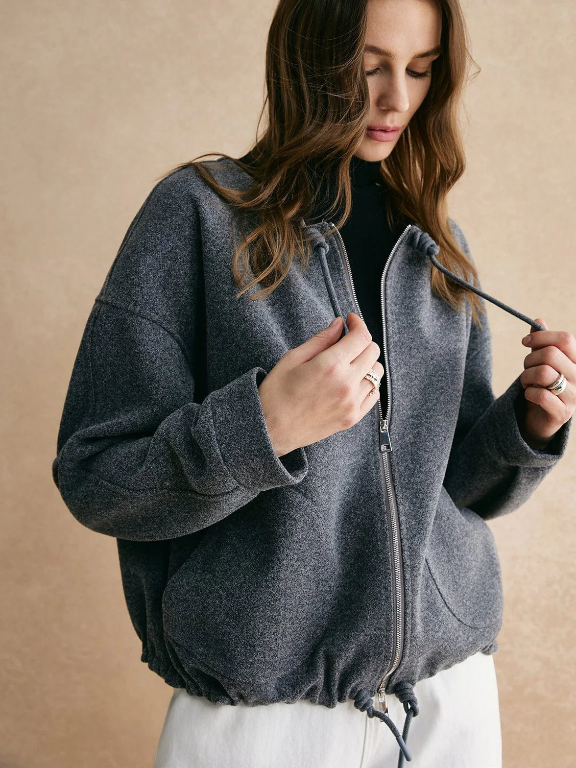Mira | Grå Jacka i Teddyfleece med Dragkedja