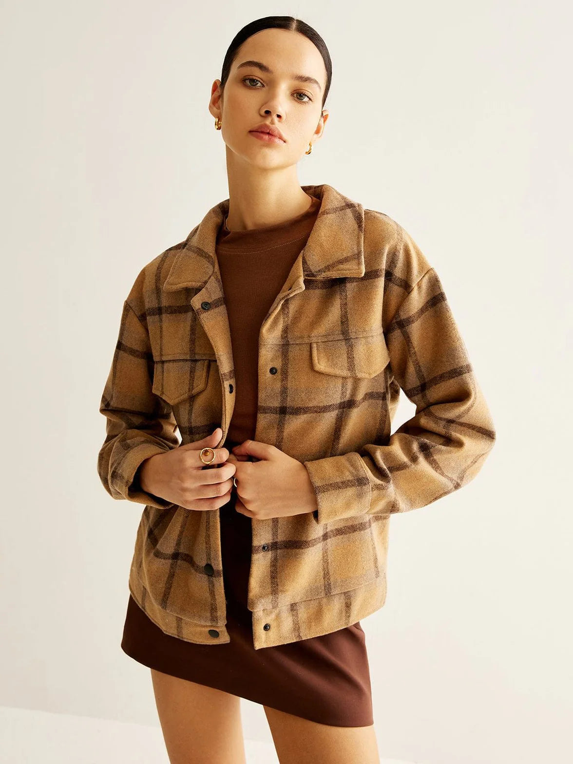 Mira | Rutig Kort Jacka i Casual Stil